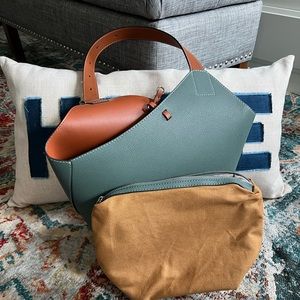 Maison De Beauté Marseille Cholet “Celeste”  bag with pouch